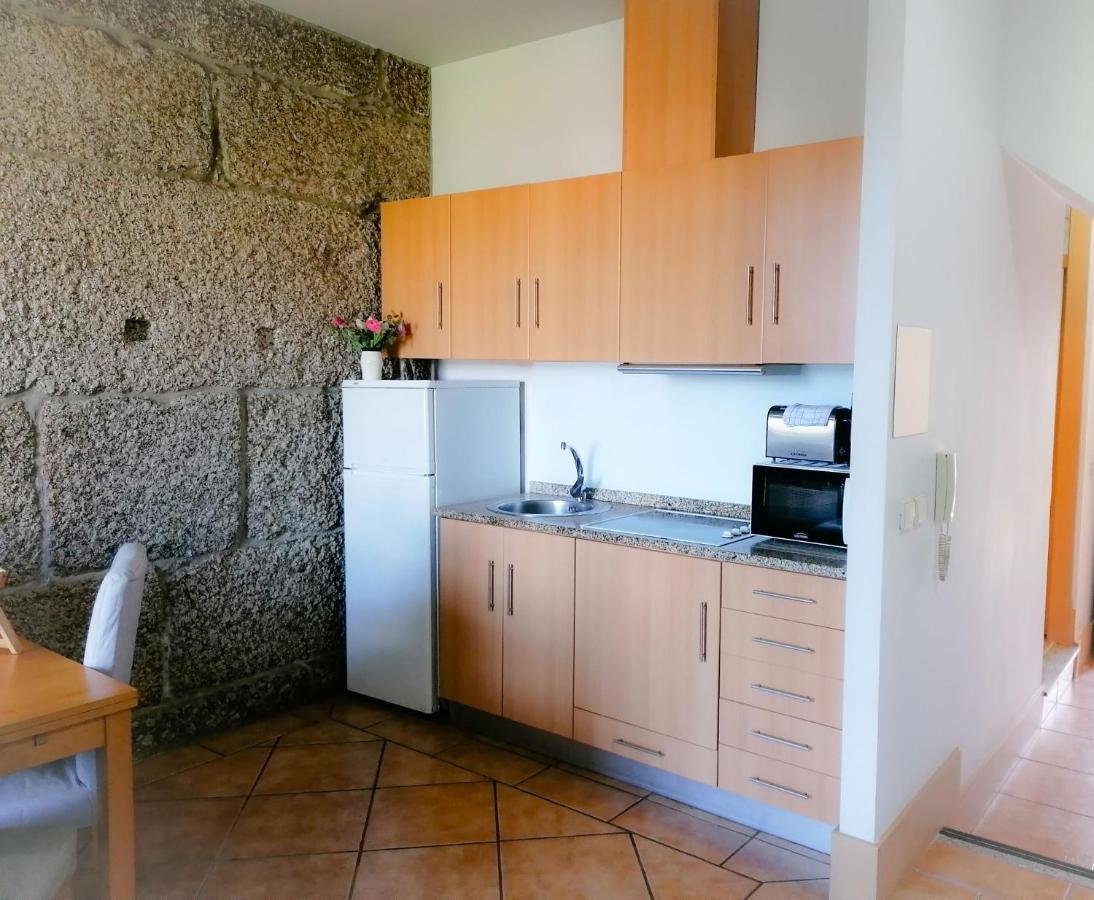 4-As Center Apartments ギマランイス エクステリア 写真