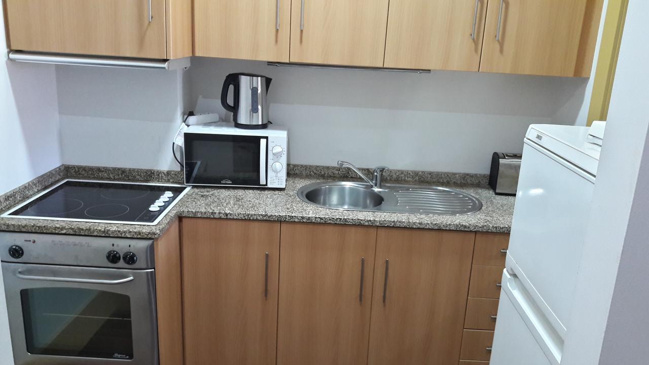 4-As Center Apartments ギマランイス エクステリア 写真